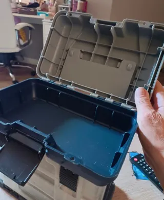 estupenda caja multiusos de pesca te puedes sentar