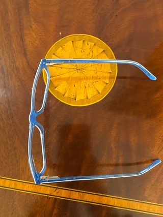 Gafas de pasta azules