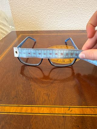 Gafas de pasta azules