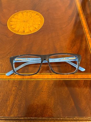 Gafas de pasta azules