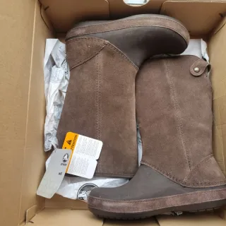 Stivali crocs berryessa tall marroni w6