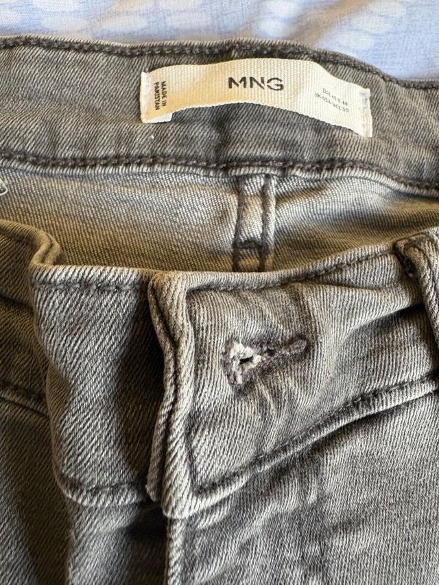 Pantalón vaquero gris Mango Talla 44