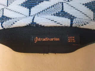 Falda tubo geométrica.