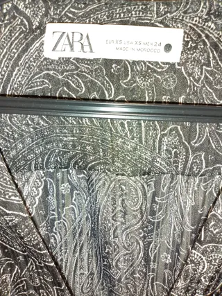 Vestido largo estampado Zara