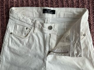 Pantalones vaqueros blancos
