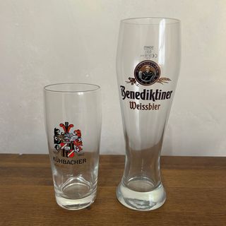 Bicchieri birra Benediktiner e Kühbacher