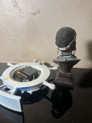 Busto Tribale Africano 19cm + Orologio Marinaio