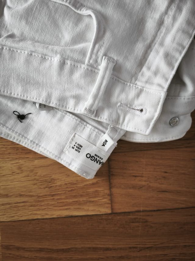 Pantalón vaquero blanco MANGO talla 36