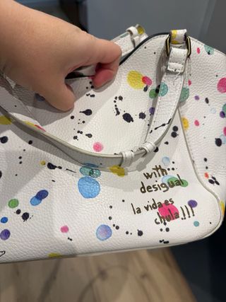 Bolso Desigual blanco con manchas multicolor