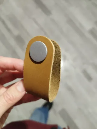 5 Tiradores Cuero Marrón y Plata