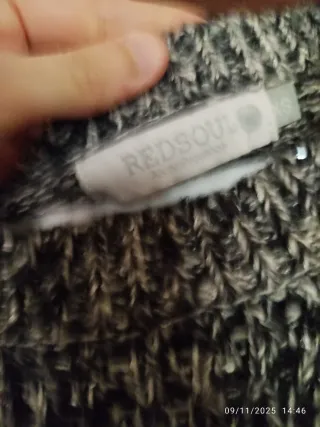 Jersey punto cremalleras hombros Talla XS