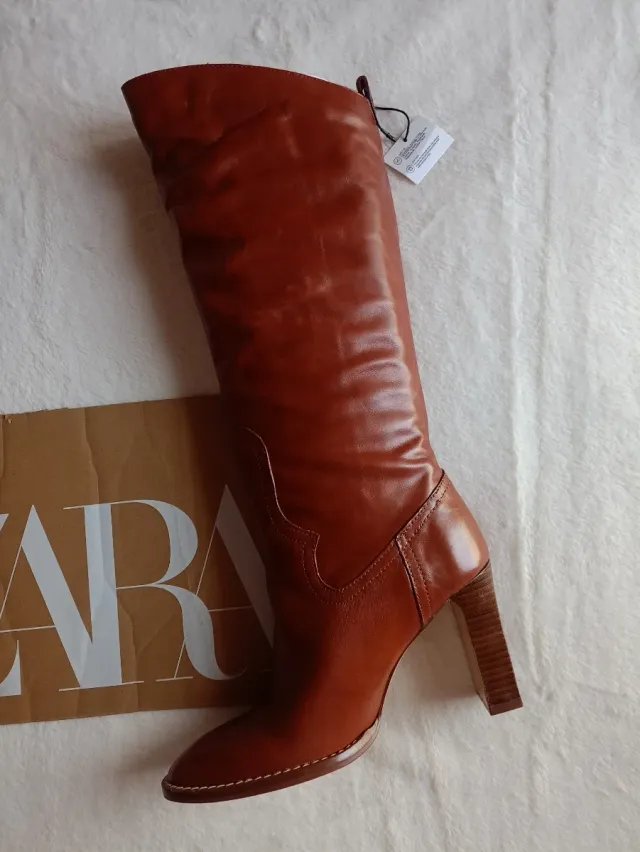 Botas altas piel Zara marrones sin estrenar