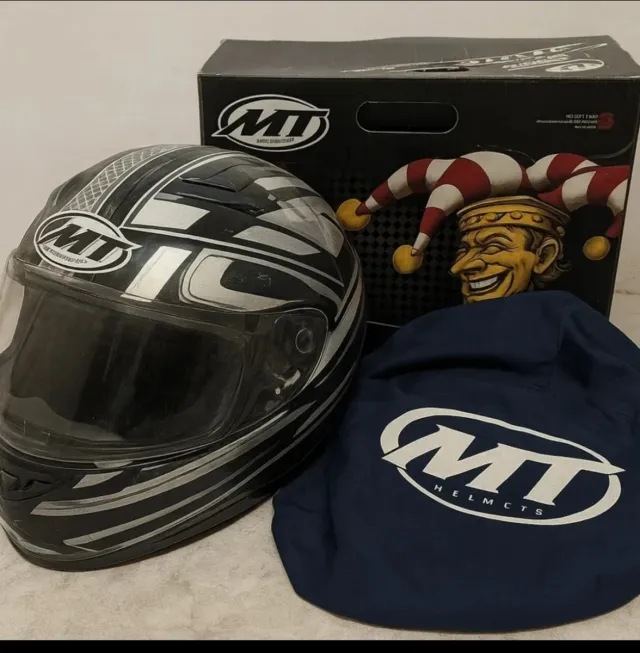 Casco Moto MT Talla L Negro y Plata