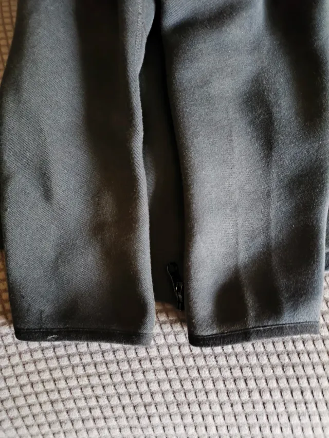 Nike Tech Negra usada tres veces