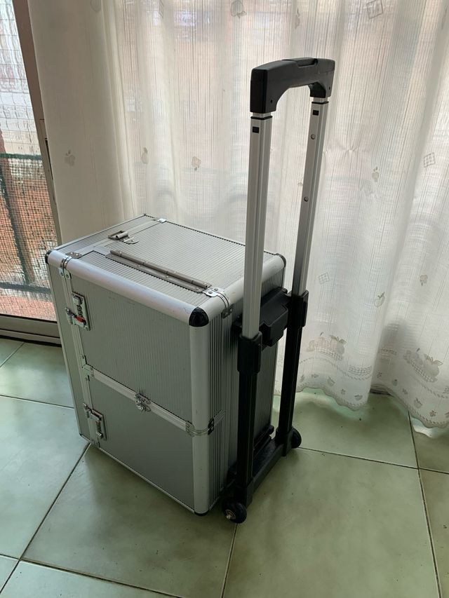 Maletín profesional con ruedas grande