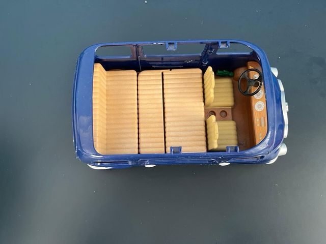 Coche Sylvanian Families sin techo