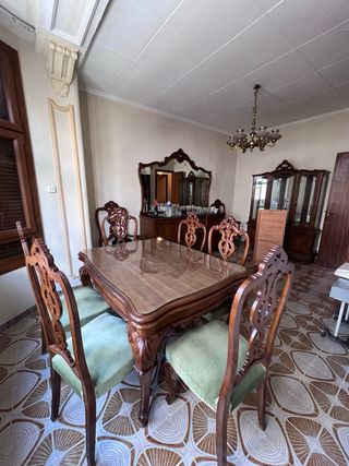 Mesa de comedor extensible de madera