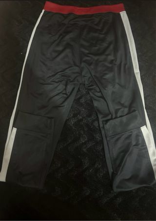 Chándal Jordan Negro, Rojo y Blanco