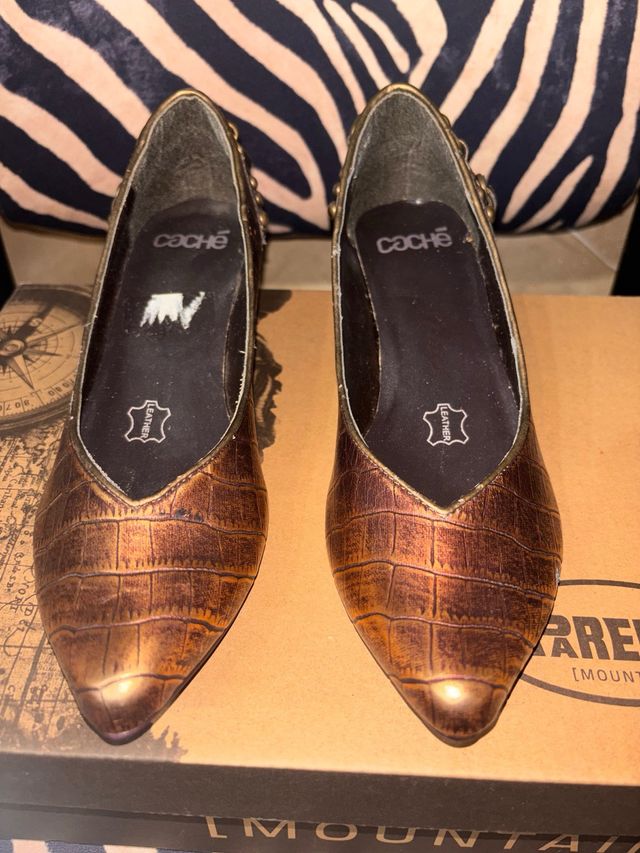 Zapatos Cache Talla 37 Marrón Dorado