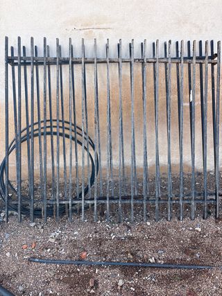Reja de ventana metálica