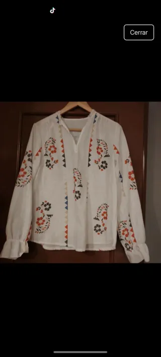 Camisa blanca estampada