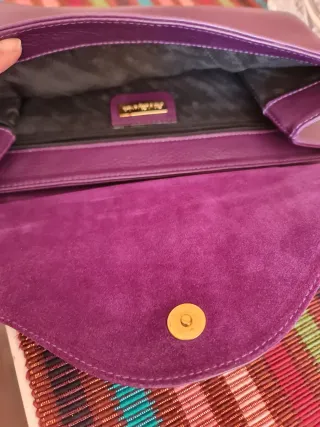 Borsa Karl Lagerfeld viola con logo oro