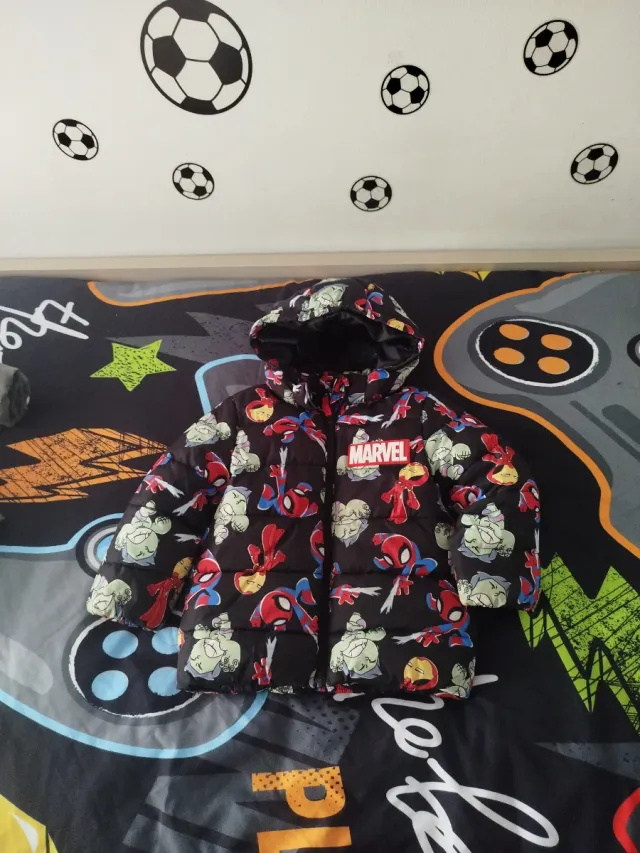 Abrigo Marvel niño