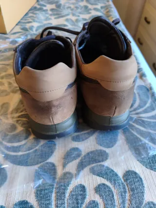 Zapatos de piel marrones GORE TEX