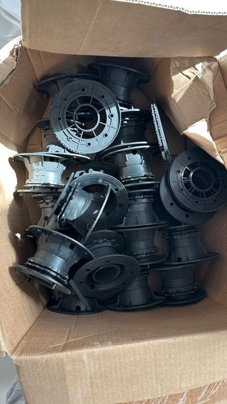 Pedestales regulables Peygran para tarima exterior