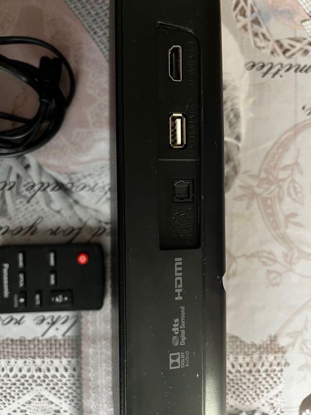 Barra de Sonido Panasonic SC-HTB200 Negra