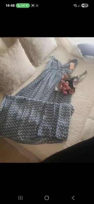 Vestido estampado azul y blanco