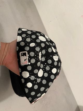 Gorra New Era Negra y Rosa