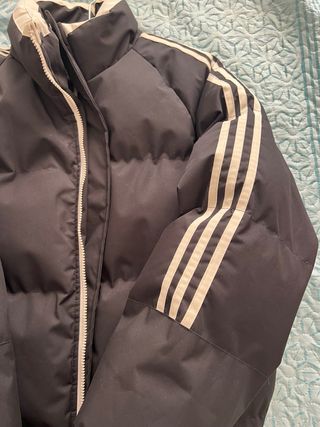 Chaquetón Negro Plumas