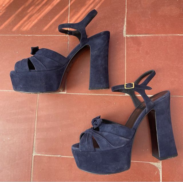 Sandalias YSL modelo Farrah Terciopelo Azul 37,5