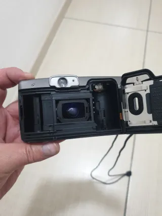 Macchina fotografica Canon Z70W