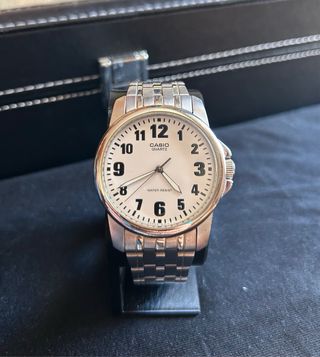 Reloj Casio MTP 1260 Vintage Plata/Blanco