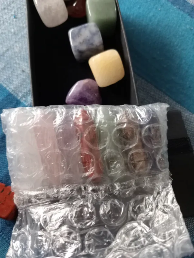 Caja 14 cuarzos para Reiki y Yoga