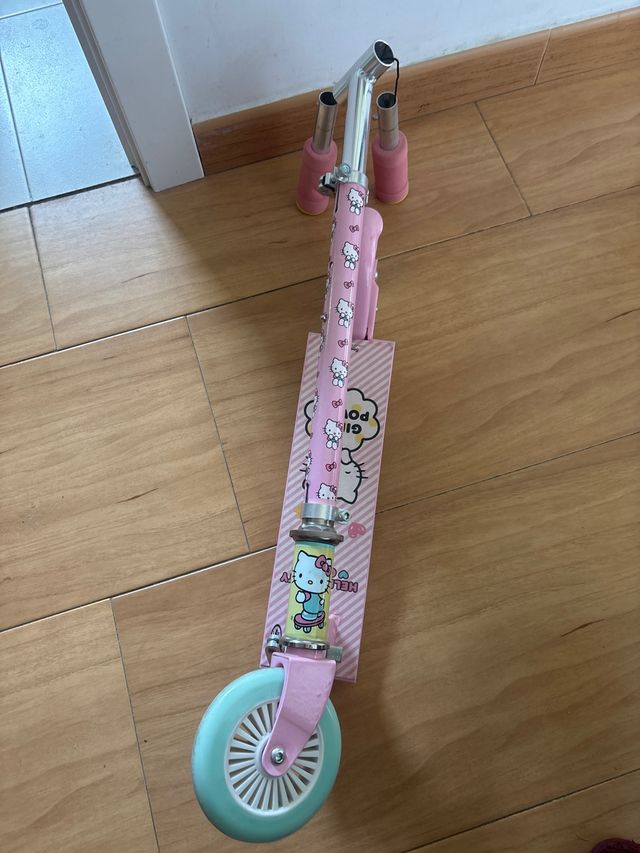 Patinete Hello Kitty niña plegable