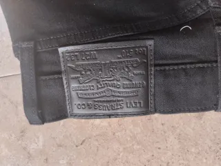 Pantalones Levis Negros W27 L32 Lot 510