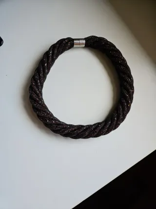 Collana girocollo torchon strass oro/nero