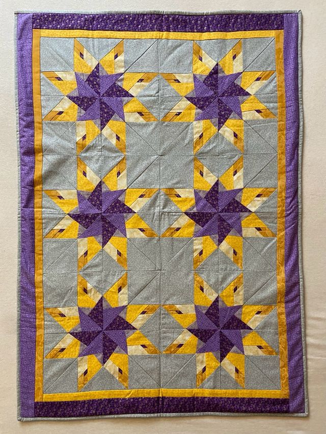 Tappetino o centrotavola patchwork giallo e viola