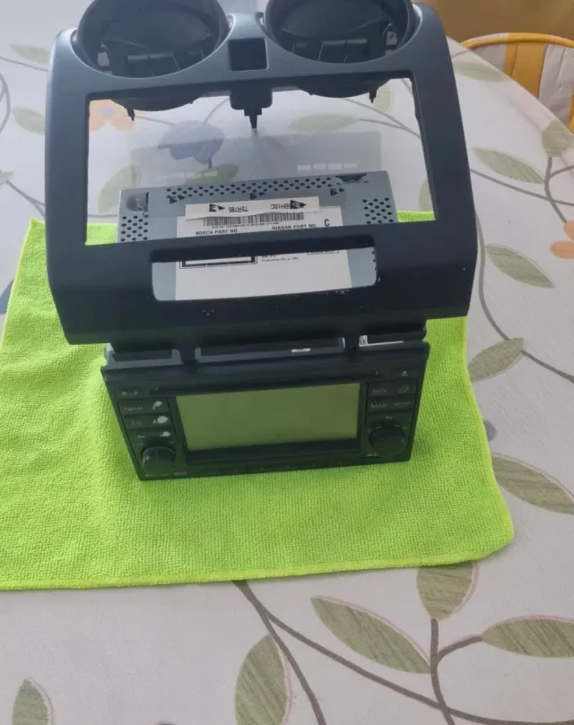 Radio GPS Coche. Nissan qachakai 2009