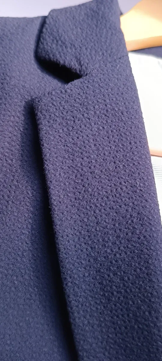 Americana azul de caballero, talla 52.