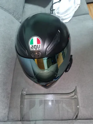 Casco AGV con Intercomunicador Nuevo