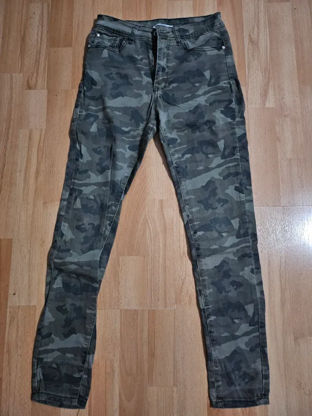 Pantalón militar camuflaje