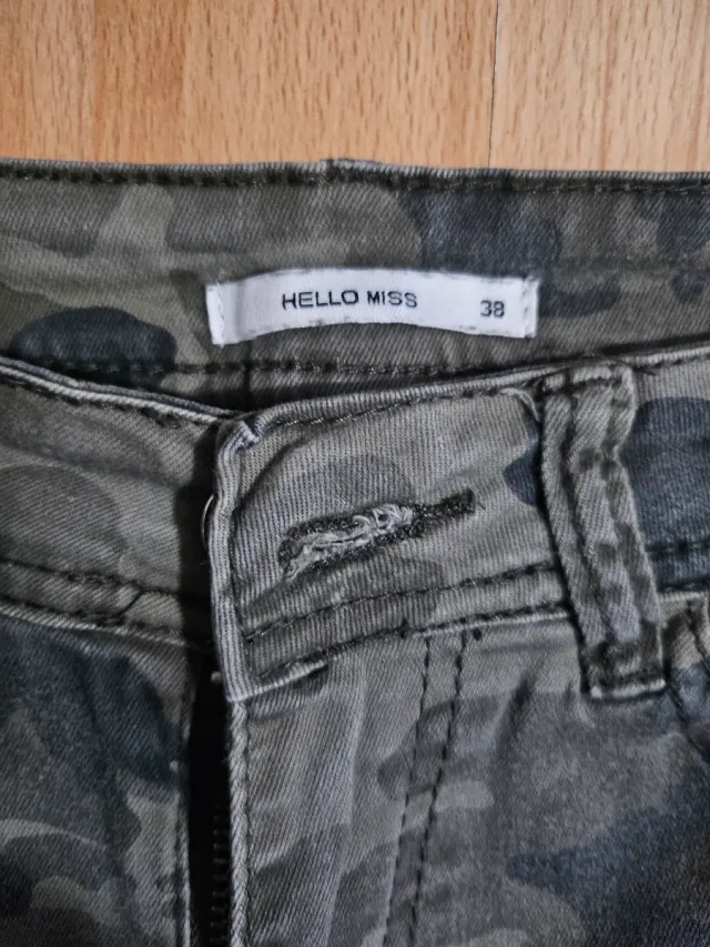 Pantalón militar camuflaje