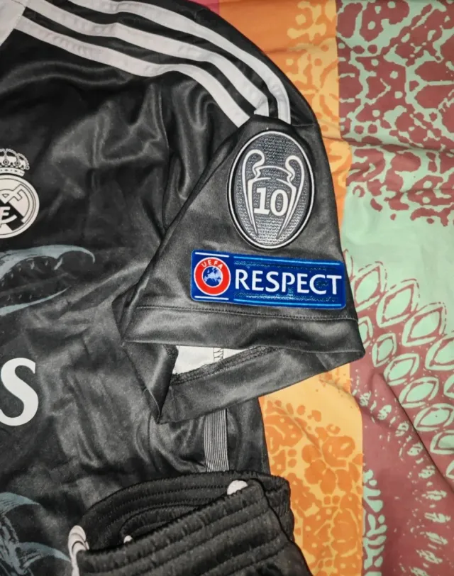 Equipación Real Madrid 2014 Dragón