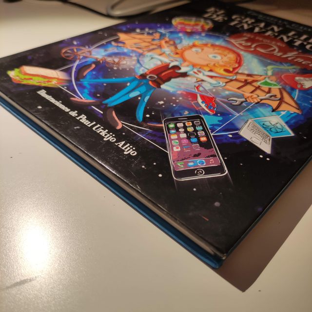 El gran libro de inventos del pequeño Leo Da Vi...