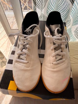 Zapatillas Futbito Adidas Blancas