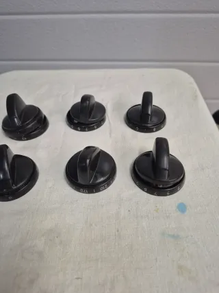 Mandos para horno y placa Teka